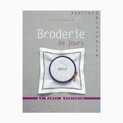 Broderie De Jours From Le Temps Apprivoise Books And Magazines Books And Magazines Casa Cenina