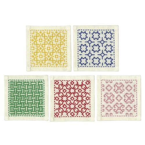 Plastic Canvas 14ct. 8.5x11 From Darice - Sheets and Different Supports -  Ornaments, Paper, Colors - Casa Cenina